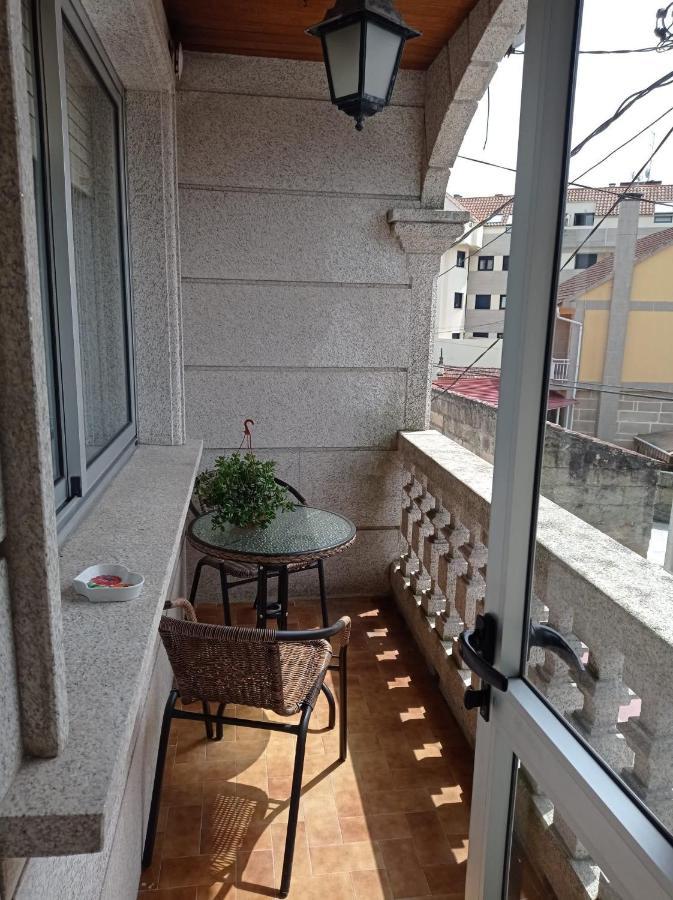 Vivienda Amplia Y Luminosa A Escasos Metros De La Playa De Cangas. ภายนอก รูปภาพ